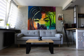 Art Apart